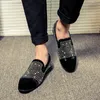 Mode lyxig designer varumärke svart rhinestones loafers skor män lägenheter bröllopsfest sko röd botten pärlstav gentlemen klänning skor