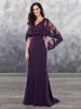 Sereia Roxo escuro Vestidos de Baile Cauda de Varredura Mãe Do Vestido Da Noiva Com Jaqueta Rendas Sexy V Pescoço Vestidos de Noite