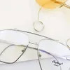Luxury-Mens Womens Designer Solglasögon Luxury Solglasögon Designer Adumbral Glasses UV400 7 Färg Valfri Hög kvalitet med läderlåda