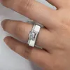 2019 Kvinnor Förlovningsring Alliance Pared Set Square Princess Bröllopsringar Zircon Micro asfalterad silverfärg DDR075