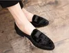 Kampanj Spring Party Wedding Shoes Europe Style Red/Black/Blue Velvet Slippers Driving Moccasins Loafers Axx540