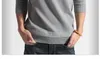 Qaulity Sweaters Mens Outono Inverno 2pcs falsificados Camisolas shirt Collar alta malha maneira calorosa capuz Mens Clothes