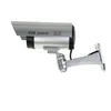 Mool conjunto de 4 câmeras dummy câmara falsa dummy cctv câmera de vigilância de segurança ao ar livre com LED vermelho - prata