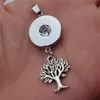 Metal 18mm Snap Buttons Life Tree Pendant Halsbandsmycken 4 Styles Mix med Link Chain3996667