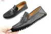 Gorąca sprzedaż-moda nowych czarnych mężczyzn europejski i amerykański styl klasyczny skórzany patentowy mężczyzna ubierać buty rozmiar 39-45