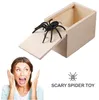 Speelgoed Nieuwigheid Hilarische Scary Box Spider Prank Houten Scarybox Joke Gag Toy Geen woord Willekeurige kleur