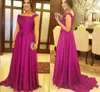 2023 Mãe longa de vestidos de noiva Fuchsia Chiffon Cap Sleeves Draped Sweep Train Wedding Guest Dress Plus Tamanho Mães formais vestidos