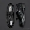 Loafers Mannen Jurk Schoenen Coiffeur Tassel Trouwschoenen Heren Klassieke Elegante Schoenen voor Mannen Zapatos de Hombre de Vestir Formele BUTY