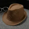 40 Designs Fashion Straw Hats Mężczyźni Kobiety Panama Hats Hats zwykły kolor Jazz Hat skąpe brzegowe czapki