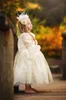 Liten prinsessa blomma tjejer klänningar spets applikationer boll klänningar långa ärmar för bröllop beading juvel nacke ankel längd födelsedagsfest klänning