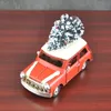 Juguetes creativos de modelo de coche, coche retro vintage de hojalata con árbol de Navidad, adorno hecho a mano, para regalo de fiesta para niños, coleccionismo, decoración del hogar