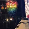 Lampy Kryty Ręcznie Dmuchane Żyrandole Żarówki LED Włochy Sztuka Dekoracyjny Żyrandol Oświetlenie Rainbow Kolor Wiszący Szkło Wisiorek Światła