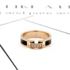 2019 New Stylish Lady Charm Temperament Black Four Diamond CNC Micro Diamond Set Indexpeny Phashion Titanium Steel Rose Gold Ring