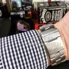 Luxury Mens Watches Mouvement automatique Mouvement 42 mm Brotte en acier inoxydable Orologio di Lusso A13356