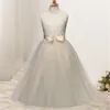 Abiti per ragazze di fiori Bambini Principessa Spettacolo Abito da sposa formale Festa Abbigliamento per bambini Ragazze Abito lungo Abito da ballo per damigella d'onore K234