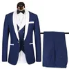 Nieuwe Custom Slim Fit Koningsblauw Mannen Pakken Bruiloft Bruidegom Tuxedos 3 Stuks (Jas Broek Vest) met Witte Revers Bruidsjonkers Pakken Beste Man Blazer