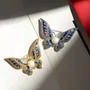 fashion design women pins Butterfly brooch luxury style pearl and fancy coloured diamonds material brooches women jewelry Accessor1883022