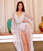 Voir à travers les robes de bal sexy, plus la taille à manches longues robes de soirée perlées sur mesure paillettes robe d'occasion spéciale robes de soirée