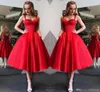 Modern Simple Cheap Red Knee Length Red Cocktail Dress Sexy Spaghetti Strap A Line Ruffles Short Homecoming Prom Gowns Party Dress