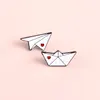 Love heart paper plane ship enamel Pins Carrying full love Badge Couple Brooch Clothes jackets bag Lapel Pin jewelry Lover gift