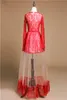 Auf Lager rot bodenlangen Abschlussballkleider Sheer Jewel Neck Spitze Illusion Unterseite Sonderanlässe Kleider LF017