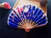 Vintage Chinese hand gehouden fans zijden bamboe vouwen fans handheld gevouwen fan voor kerk huwelijksgeschenk W8846