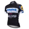 2019 New QUICK STEP Team cycling jersey gel pad bike shorts set MTB SOBYCLE Ropa Ciclismo mens pro summer bicycling Maillot wear291D