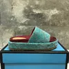 Sıcak Satış-Edebiyat Kadınlar Tasarımcı Sandalet Yaz Kama Yüksek topuk Platform sandal Bayanlar Terlik Markası korunabilir Flip Flop Lüks plaj Ayakkabı Slide