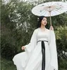 High End Oriental Girl Biały Kostium Starożytne Chiny Wróżka Hanfu Sukienka Wschód Wschód Styl Świeży Elegancki Miecz Lady Chiński Ludowy Taniec Odzież