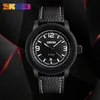 Skmei Nya Män Quartz Sport Klocka Kalender Klocka 30m Vattentät Armbandsur Läder Casual Klockor Relogio Masculino 9138