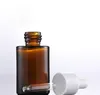 Partihandel Amber Clear Frosted Flat Shoulder 30ml Liquid Dropper Glasflaskor 1oz med glaspipett för kosmetisk förpackning