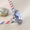 Ontwerp Vintage Bloem Grote Grijze Crystal Ring voor Vrouwen Antieke Zilveren Mode Sieraden Goede Gift Vriend Familie