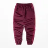 Män casual byxor sweatpants säsong 4 cuffed byxor randig calabasas joggare asiatisk storlek ny varm stil