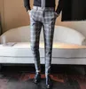 Moda męska Mężczyźni Ubierają Pant Plaid Business Casual Slim Fit Homme Klasyczne Rocznika Sprawdź Spodnie Garniturowe Spodnie Ślubne