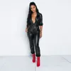 Höst 2019 Sexig Design Lång Jumpsuit Kvinnor Solid Djup V-Neck Full Sleeve Elegant PU Läder Bodycon Bodysuit T200303