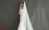 Toppkvalitet Ivory Court Train Lång bröllopsslöja Högkvalitativ mjuk tulle med blommiga applique brudslöjor bröllopstillbehör