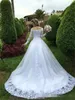 Eleganckie sukienki na ramionach długie rękawy Linia koronkowa aplikacja Sweet Train Garden Country Suknia ślubna Vestido de novia pplique