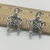 80 Uds. Colgantes de plata antigua de luchador de sumo, joyería DIY, collar, pulsera, pendientes, accesorios, 19*12mm, entrega de generación personalizada