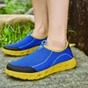 Designer heiße hausgemachte Mode Frauen gemacht Männer Turnschuhe Slip-on in Lauftrainer Schuhe Sommer Marke atmungsaktiv Waten China Schuhe 3944