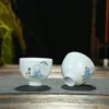 6つの伝統的なコングフーティーカップの小さな僧kと中国の書道デザインアジアの新築祭の禅磁器ティーカップギフトセット