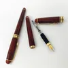 Fountain Pens Flower Gruszka mahoniowa pióra Iraruita Creative Red Wood Medium Writing Gifts School Pigieniarnia