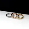 Biżuteria Mieszana partia Moda Znakomita pusta Lucky Roman Rose Gold Stated Titanium Steel Ring2028350