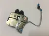 Attuatore di blocco del coperchio del bagagliaio con alimentazione di controllo centrale per Mazda 323 1998-2000 BJ BJ1W-56-820C posteriore