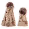 Ebeveyn-çocuk Bere Kış Sıcak İmitasyon rakun kürk Pom şapka Bebek anne Katı Pom Beanie Kayak Cap Örme Caps