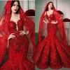 Robes de mariée sirène rouge sexy spaghetti sangle sans manches appliqué perles paillettes robe de mariée sur mesure balayage train robes de novia