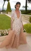 Zuhair Murad Abiti da sera maniche lunghe Tulle Celebrity Pageant Profondo scollo a V Applique Sweep Train Prom Party Dress