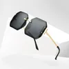 Modequadratische Sonnenbrille Ladies 2019 Metall Randless -Rahmen Sonnenbrillen Frauen Gegradientaler Augenbrillen Lunettes de Soleil2972754