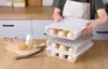 Otomatik kaydırma ve slayt yumurta kartonu 18 yumurta kartonu istifleyebilir