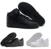 Låg Fashion Platform Skor Män Kvinnor Running Sko Skateboard Triple Black White Utility Mens Trainers Sport Sneakers Scarpe Chaussures