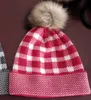 Ull stickad mössa vinter rutiga hattar kvinnor tjocka randiga kepsar varma trendiga ullmänniska utomhus pompom keps